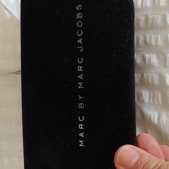 Marc by Marc Jacobs Black Sunglass / Eyeglass Case - Picture 8 of 12